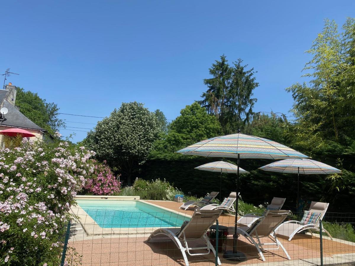 Gite De La Cale De La Clauderie Rigny-Usse Exterior photo